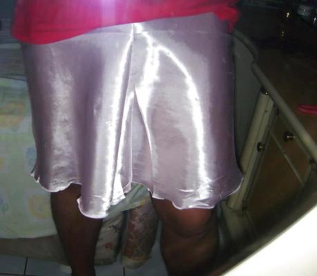 8P Jupe en satin