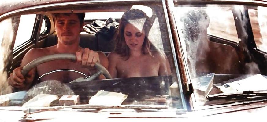 6P Kristen Stewart oben ohne in „On the Road“.