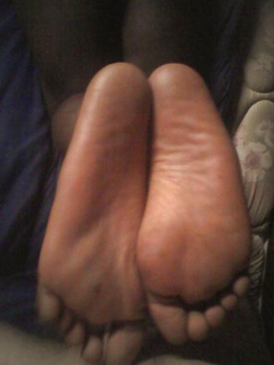 4P Cum on these feet