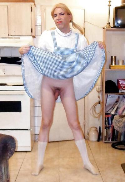 18P LA: dorothy for halloween