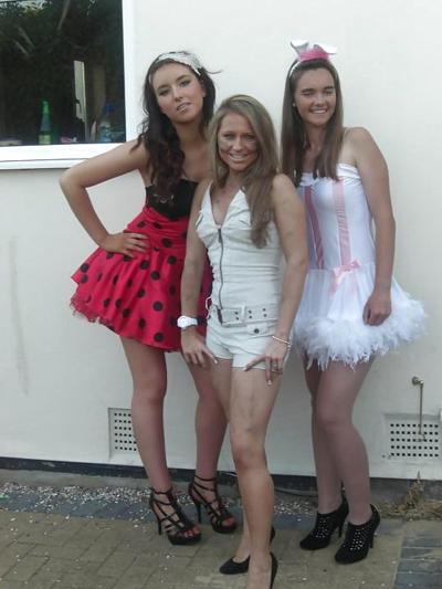 25P Slutz in fancy dress 10