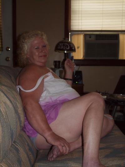 19P Mature woman i met on POF