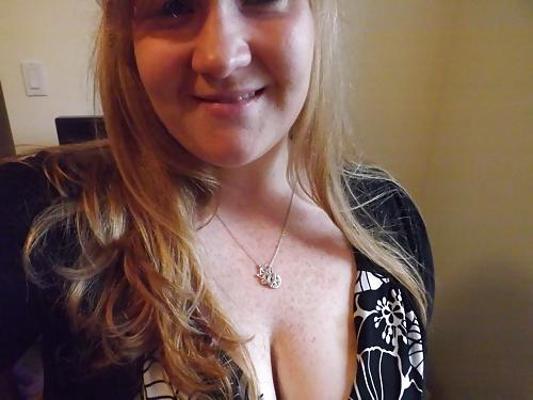 13P Chubby Redhead Pics