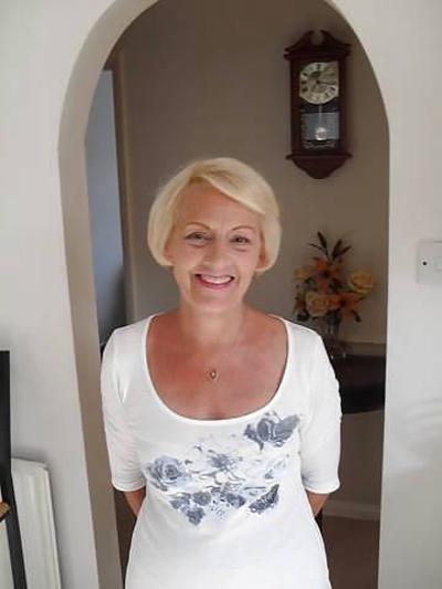 25P G I L F  Slut  1