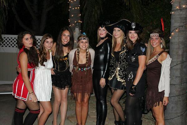 9P Happy Halloween !!!