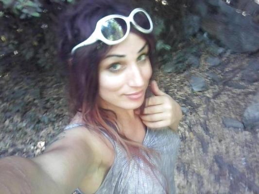 12P Garota turca árabe: aliye