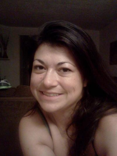 18P Sexy Mature Wife Self Pics