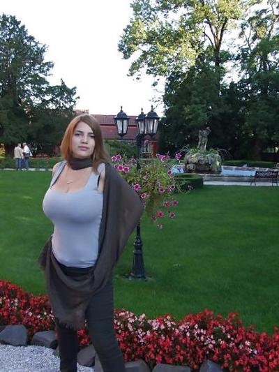 21P 巨乳ロシア人女性 308