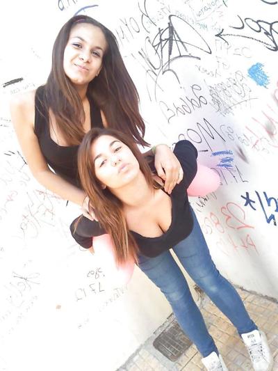 5P Greek girl: Maria