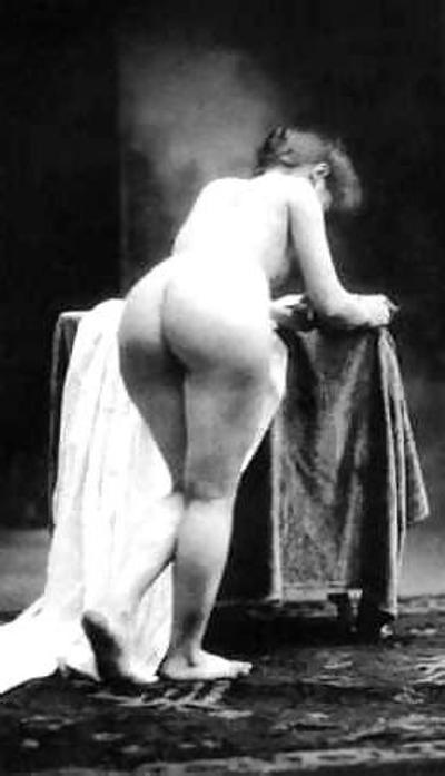 24P Vintage Erotic Photo Art 19 - Butts