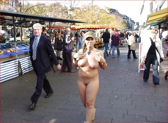 25P TUERKIN NACKT IN SIEGBURGER CITY