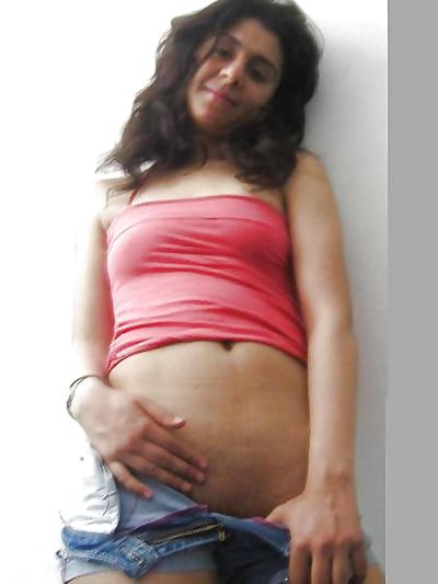8P Sexy persian girl
