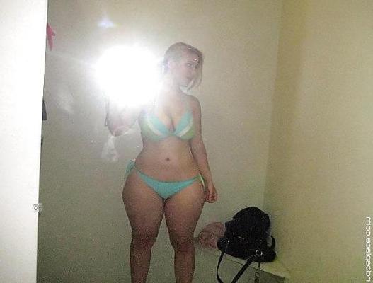 14P Malloy : the ultimate PAWG - Big Butt