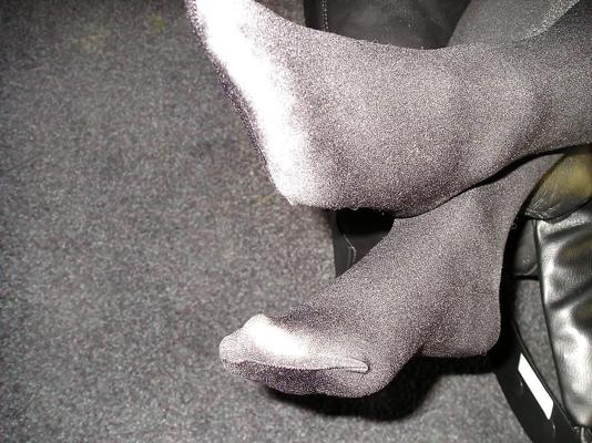 16P Opaque black knee high socks stockings