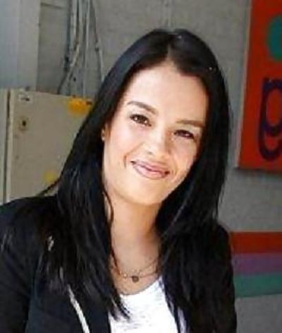 23P Liz Bonnin отлично сосет член губами 2