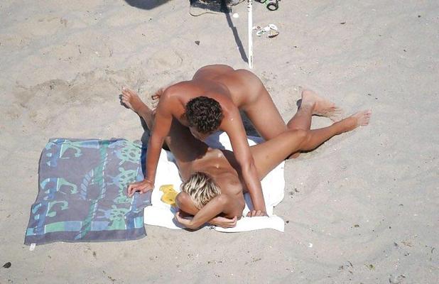 25P Nudist Beach Fun