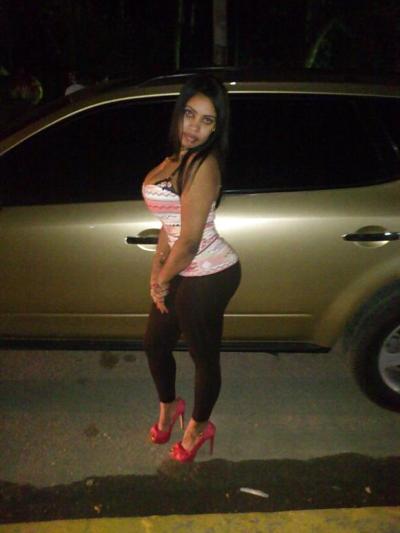 12P Dominican woman: Consuela