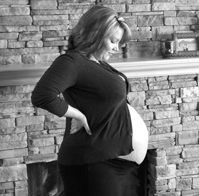 19P Lauren enceinte