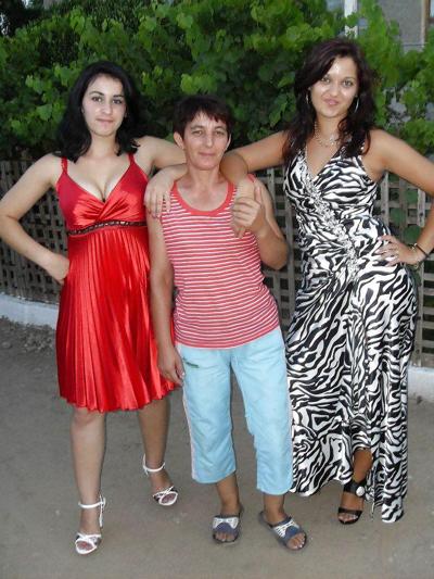 8P Romanian girl: Florentina
