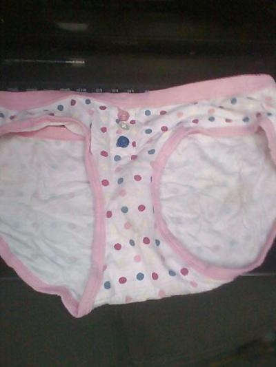 9P Hot young girls and their panties!!!