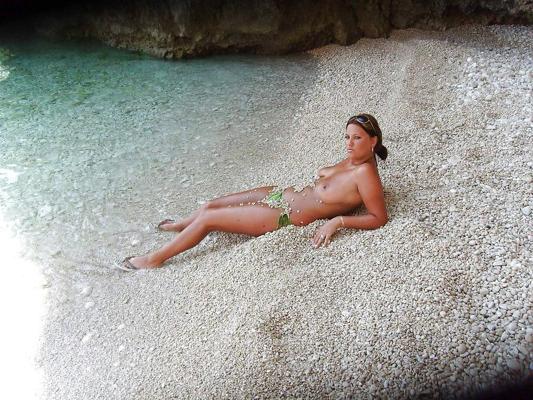 25P The beach 81