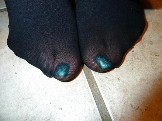 8P Babysitter stocking feet