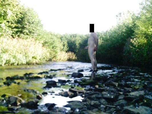 25P Naked outside august 2012 part 4