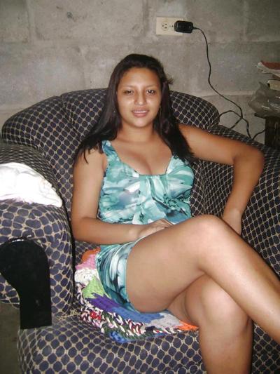 5P Dominican girl: Paola