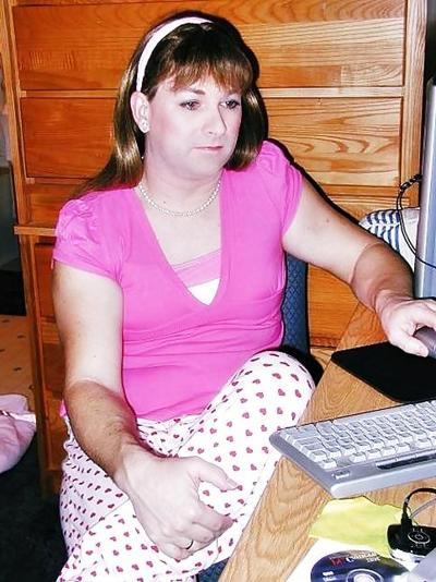 10P Sissy bernie