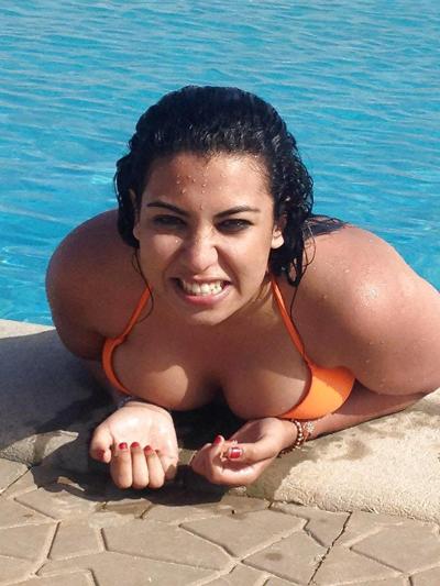 17P Sara Morocco Girl Cum On Her