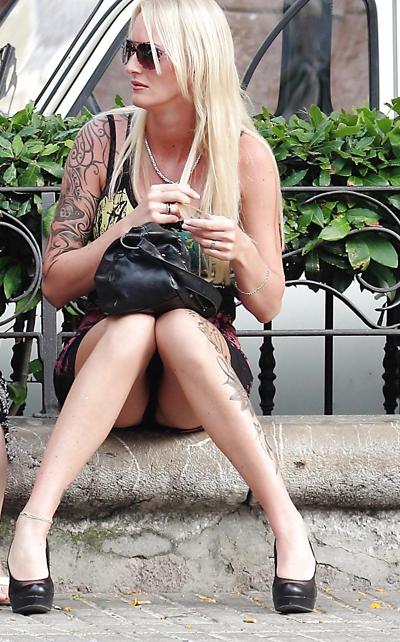 25P Girls on the street 2