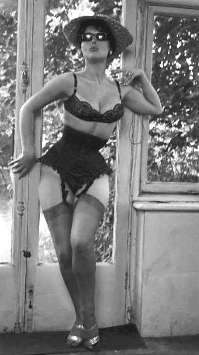 25P Gorgeous ladies from the fifties 1