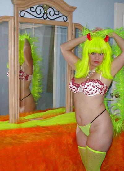 21P HALLOWEEN WITH STACEY