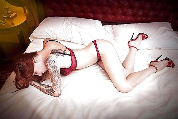 25P Inked Beauty