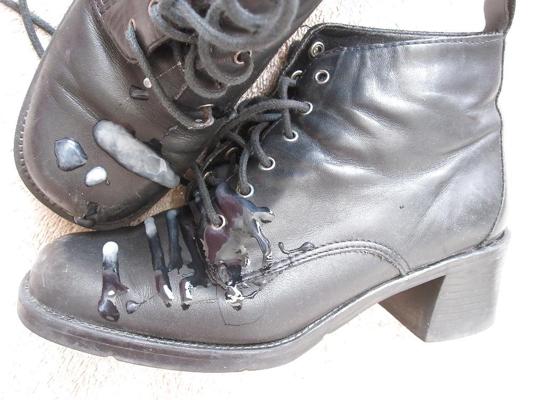 4P Black Leather Heeled Boots Cummed