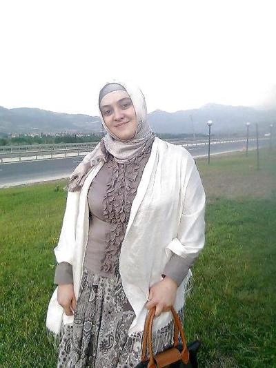 5P Arab turkish women 30