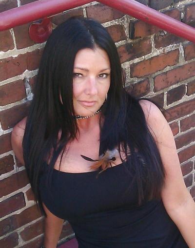21P Sexy Amateur MILF!!! (PG)