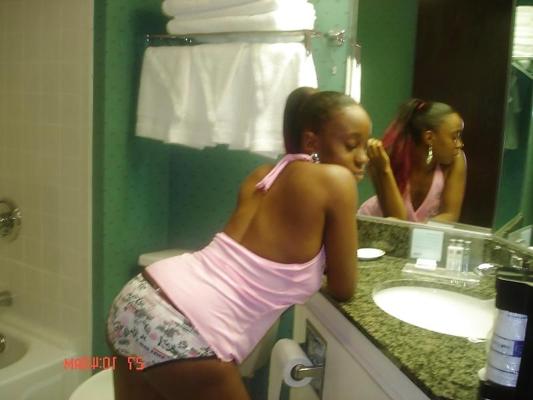 10P Black girls in panties 2