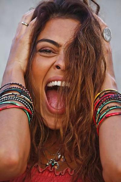 25P GABRIELA – JULIANA PAES – WEET TRÄUME