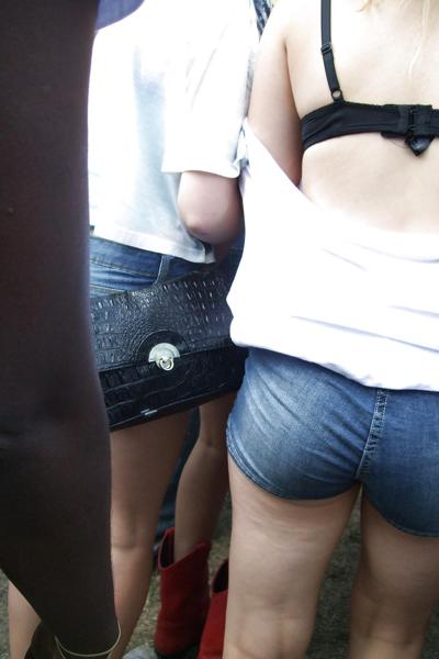 25P Beautys in Jeans - Juste sexy, pas de porno