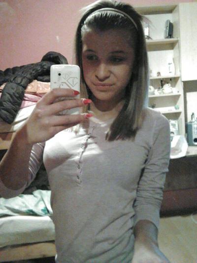 25P Linda adolescente sérvia Miljana Stevanovic