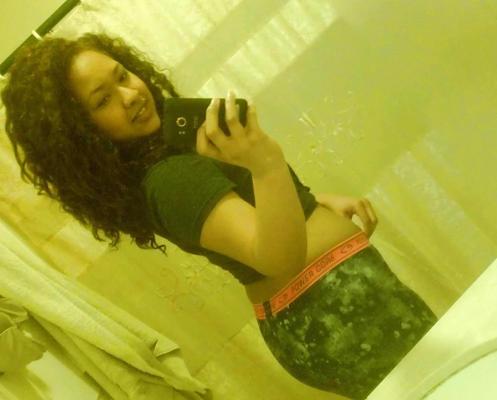 14P Hairy Latina 