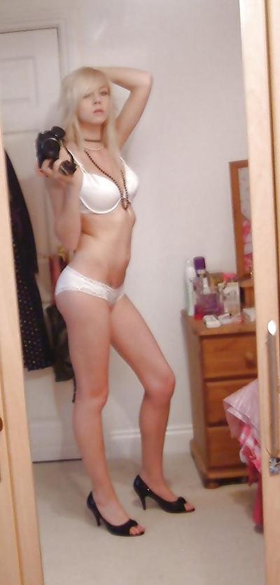 15P Nice (non nude) girls 81