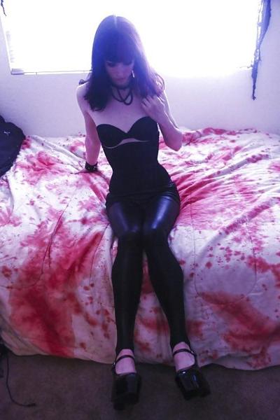25P Pretty Chicks with Dicks