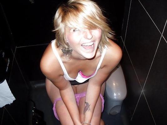 16P Samantha Louise British Slut
