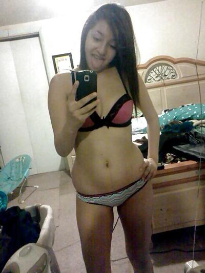 25P Cute Amateurs with braces 