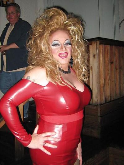 4P T Girl, Crossdresser Me