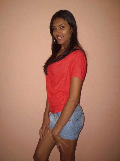 13P Sexy Amateur Desi Teen Exposed