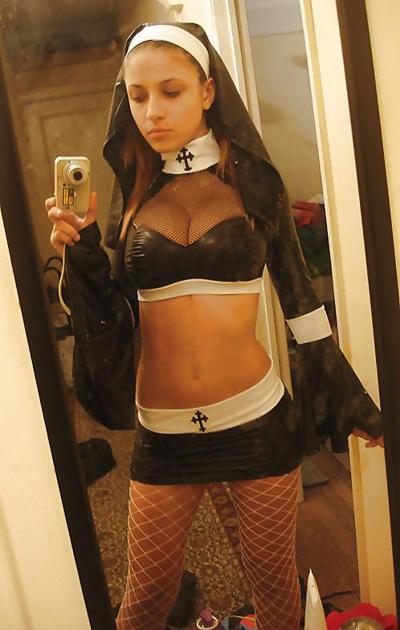 25P Fancy dress, uniforms and costumes