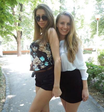 12P Romanian girl: Daniela